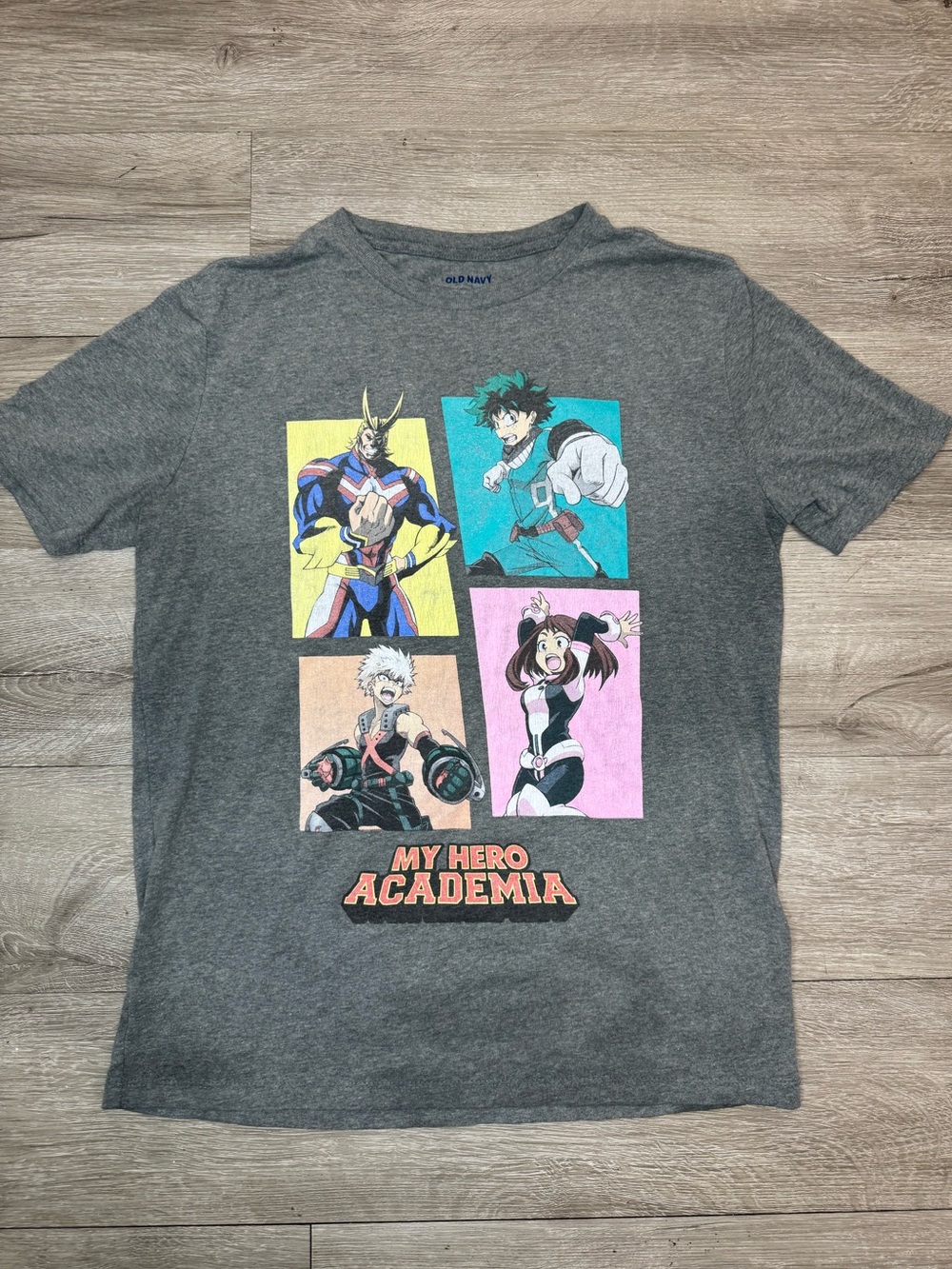 Anime Graphic Tee Gray Short Sleeve Manga Character T Shirt XS